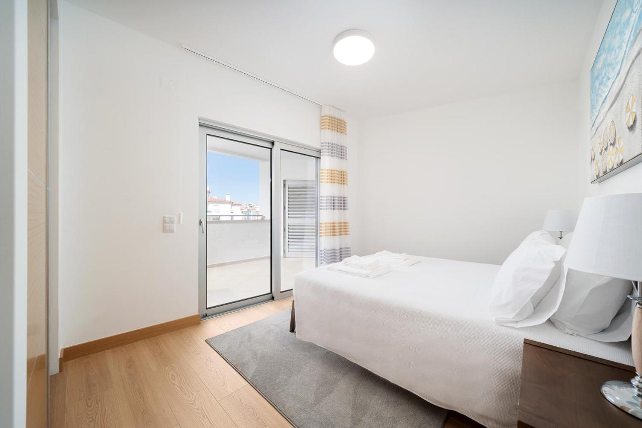 Sleek New Apartment, Horta Galvao, Algarve Apartment Lagos