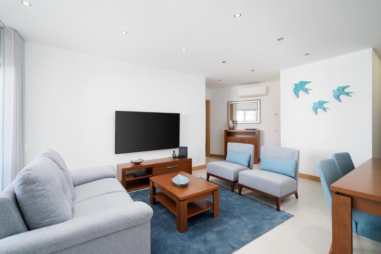 Sleek New Apartment, Horta Galvao, Algarve Apartment Lagos